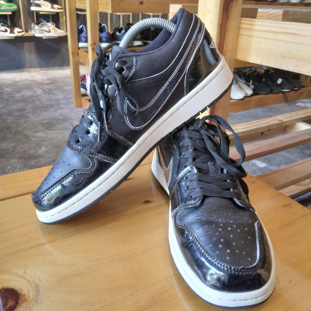 Jordan 1 low patent store leather