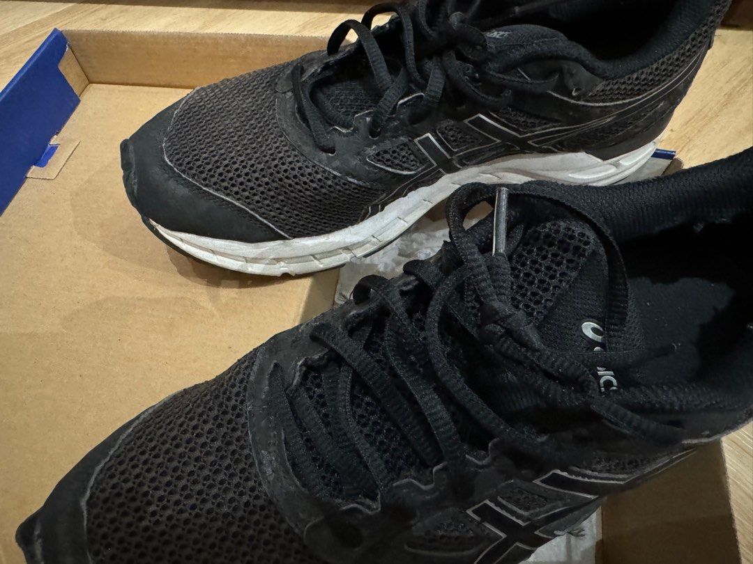 Gel excite 4 asics hot sale