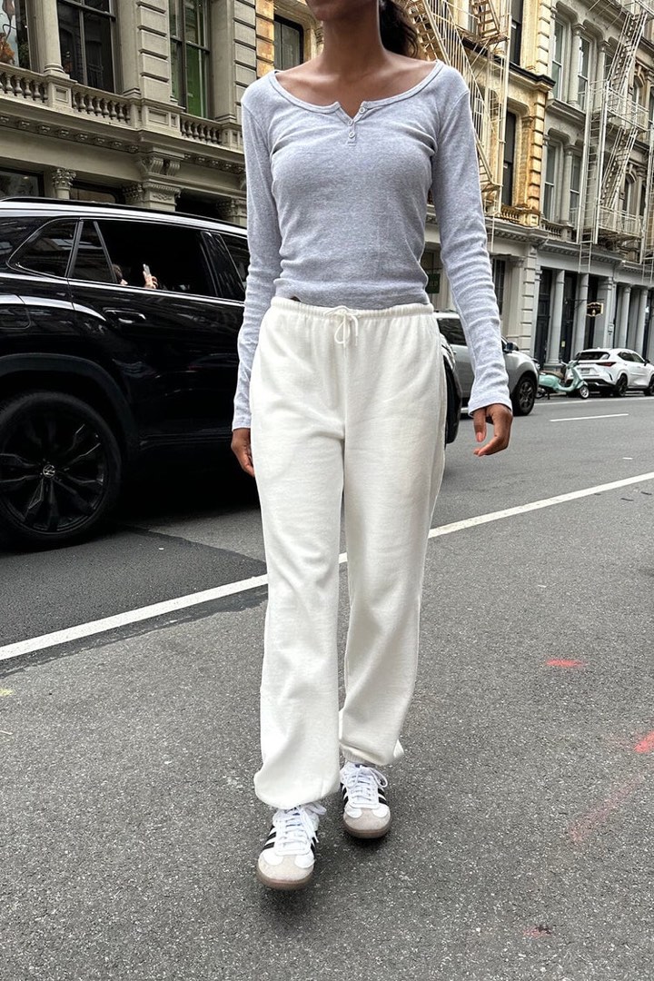 Brandy melville sales white sweatpants