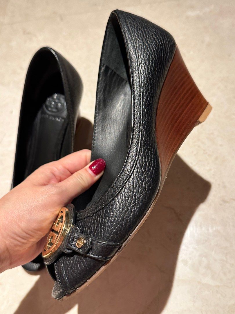 Tory burch 2025 silver wedge