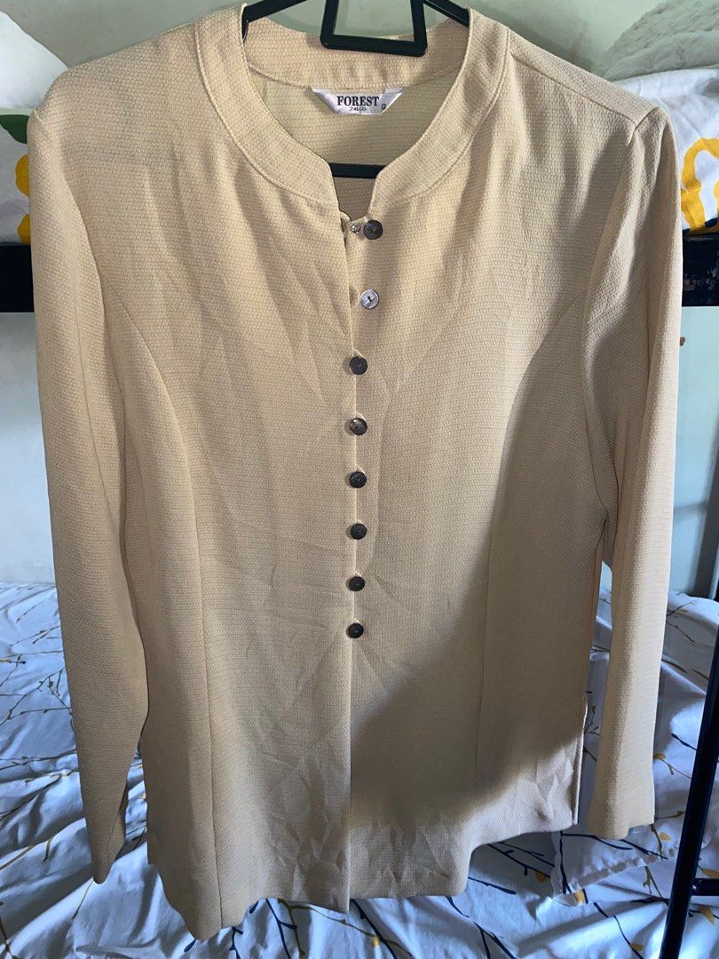 Beige blouse (Category: Tops) located in Kuala Lumpur. Submitted by gyurin21 (Listing ID 1276216198, Image 1). Description: .