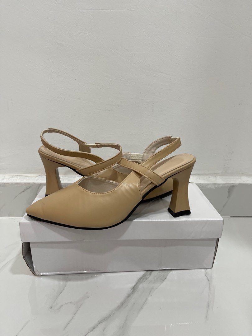 Khaki Shoes Heels Women s Fashion Footwear Heels on Carousell