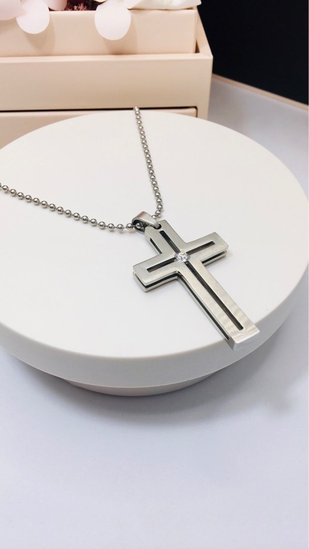 Big Cross - Necklace - Shopohmygod.com