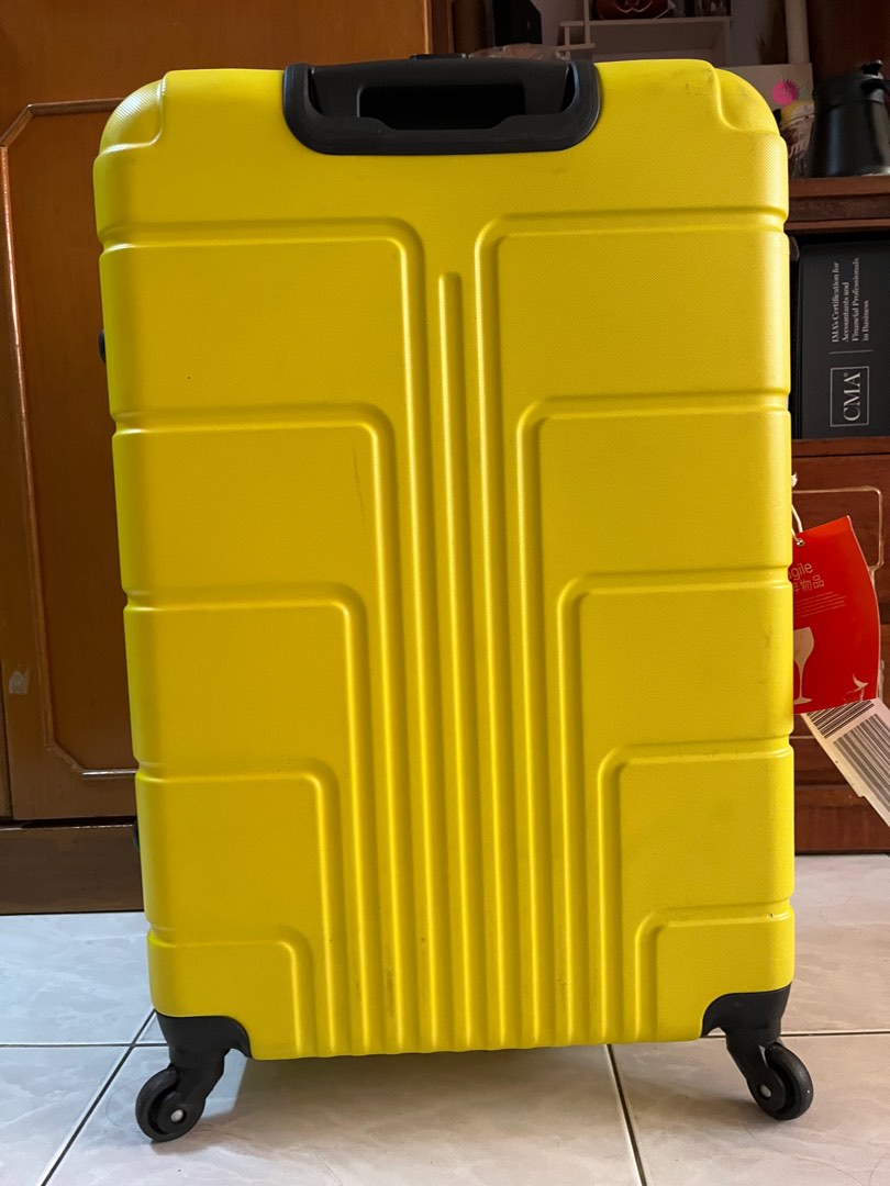 big-size-luggage-hobbies-toys-travel-travel-essentials