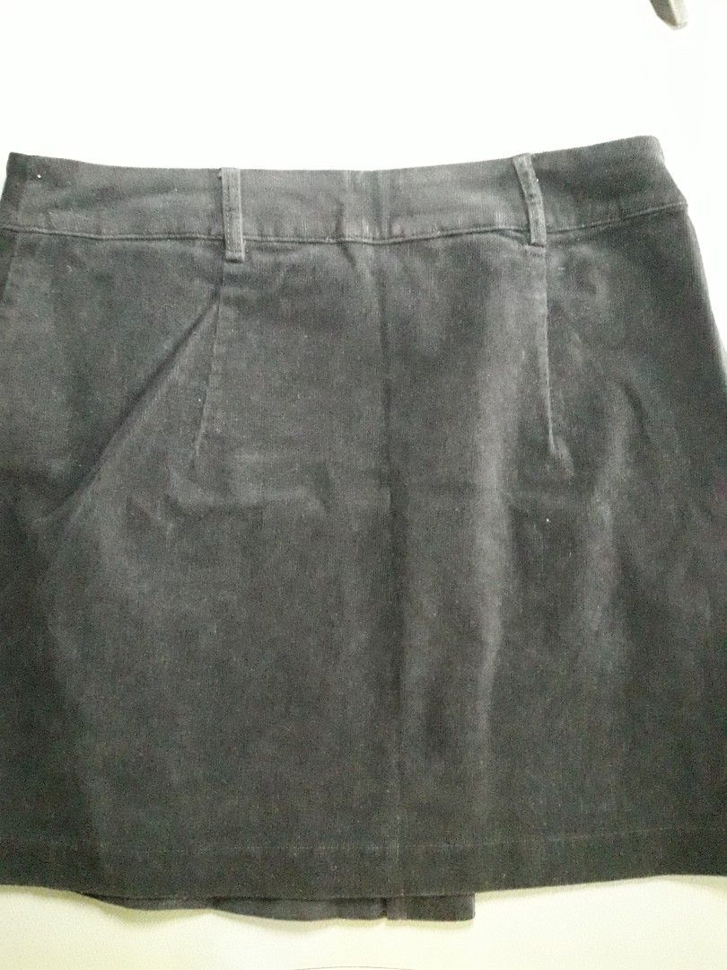 Gamme de bagues en Tourmaline et en Opale blanche et noire