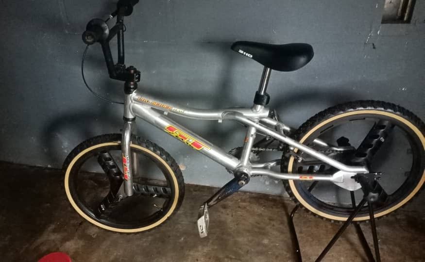 BMX GT MID SKOOL 90 S Vintage Sports Equipment Bicycles Parts Bicycles on Carousell