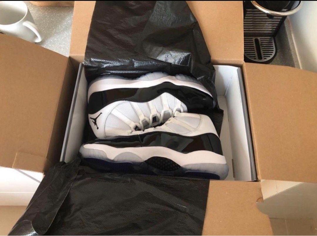 Where to get the jordan 11 concord store