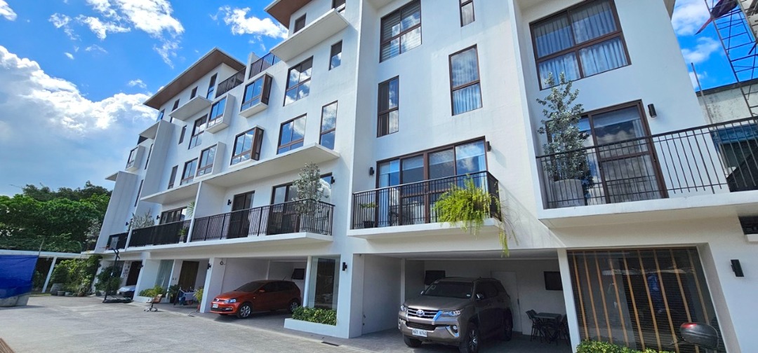 (Category: ) located in . Submitted by ruwel.broker (Listing ID 1276275625, Image 1). Description: .