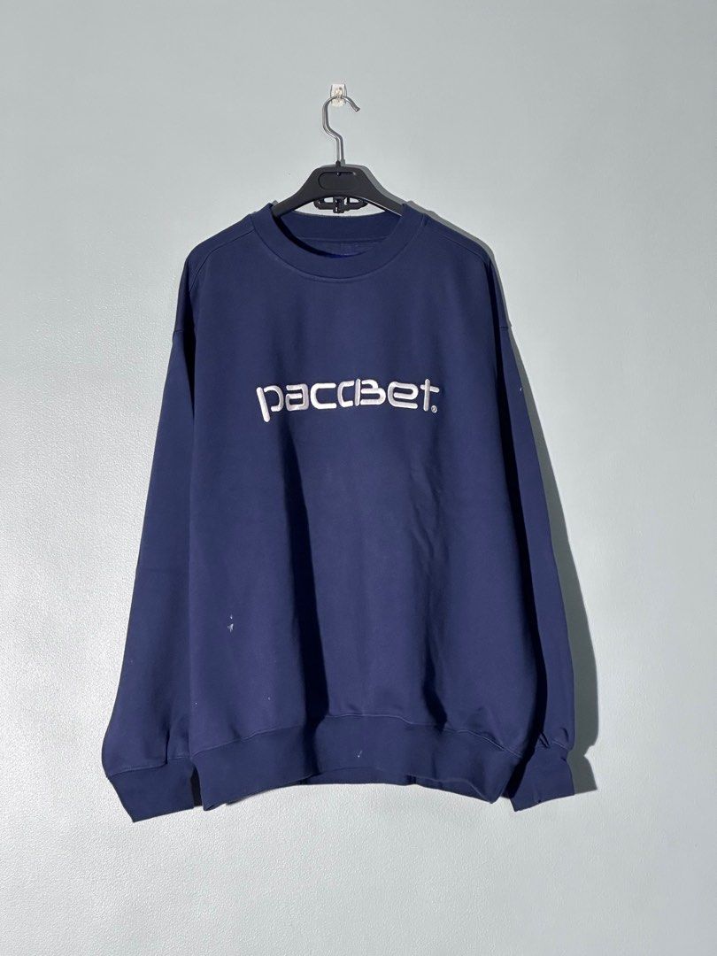Paccbet store carhartt sweater