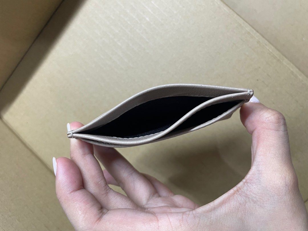 Carolina Herrera Card Holder, Women's Fashion, Bags & Wallets, Wallets