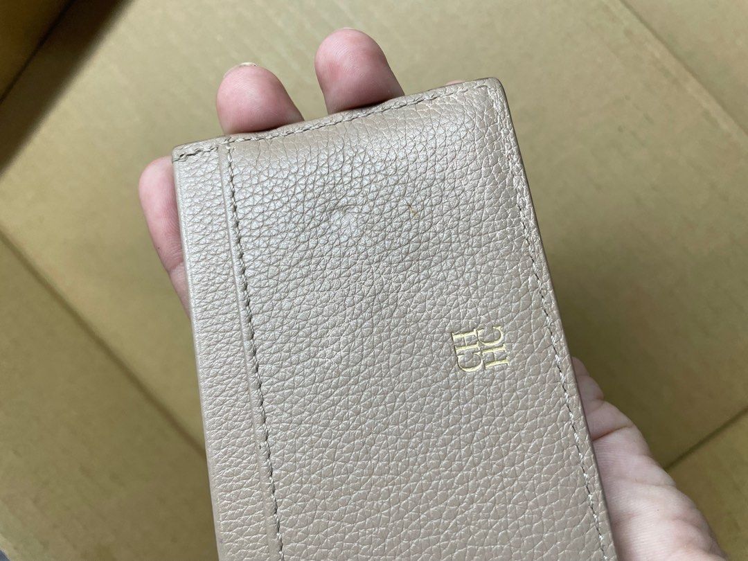 Carolina Herrera Card Holder, Women's Fashion, Bags & Wallets, Wallets