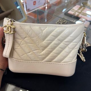（分類：）位於 。 由 never.stop.buying 提交（商品編號 1276236076，圖片 1）。簡介： 。