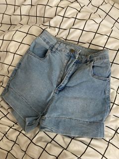 (Category: ) located in . Submitted by 08sseul (Listing ID 1276185397, Image 1). Description: .