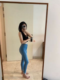 (Category: ) located in . Submitted by sheryneee (Listing ID 1276199532, Image 1). Description: .