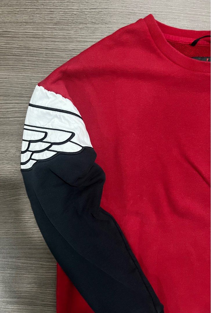 Jordan discount wings crewneck