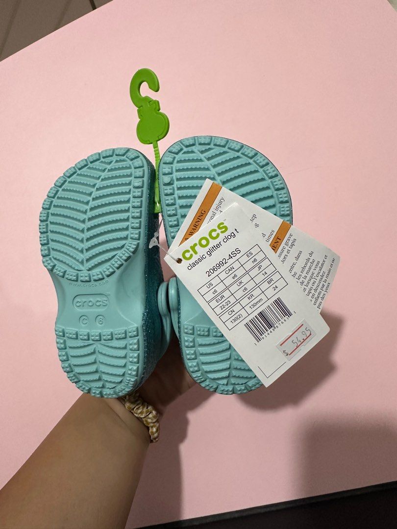 Girls crocs shop size 2