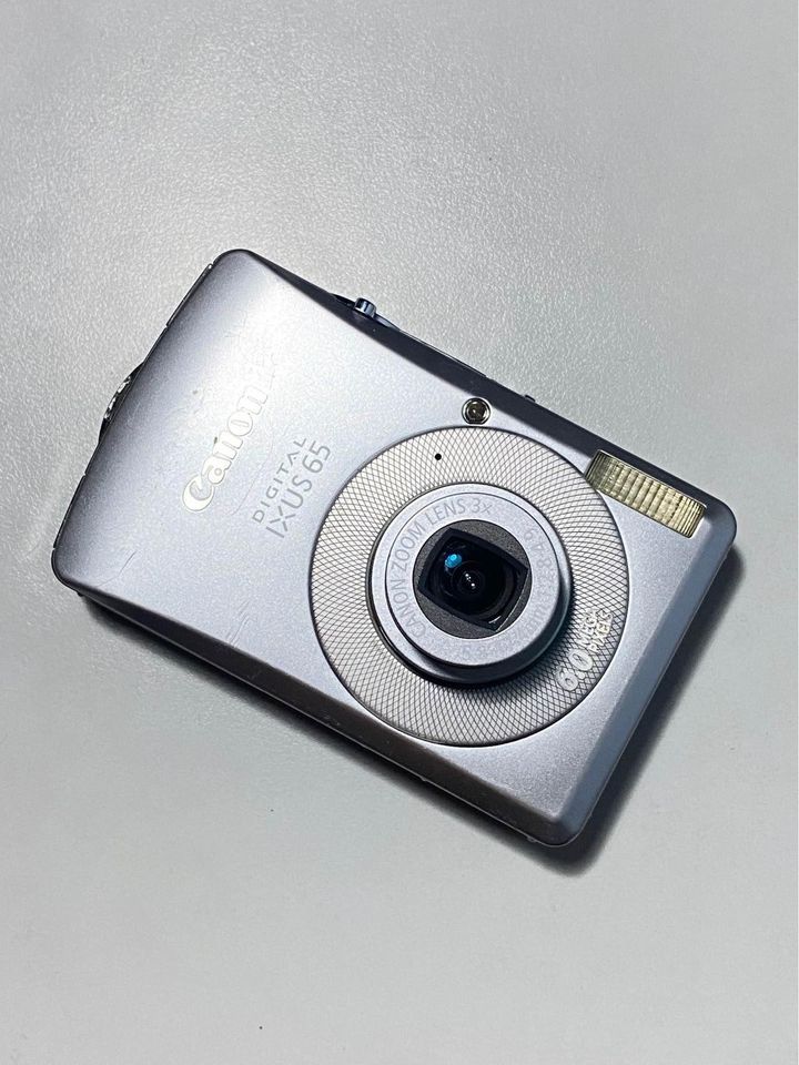 Digital Camera IXUS 85 (Category: Cameras) located in Valenzuela. Submitted by alfeopaulramos7490 (Listing ID 1276395471, Image 3). Description: Canon IXUS 65 6.0 megapixel P4,999 +sf Inclusion: * ixus 65 body * original canon battery * sd card * wrist strap * clip charger Issue: burnt screen that won't bother the screen display, tolerable burnt. READY TO USE 100% ALL WORKING WITH WARRANTY TO GUARANTEE, THE UNIT HAS NO OTHER ISSUE DIRECT MESSAGE 
