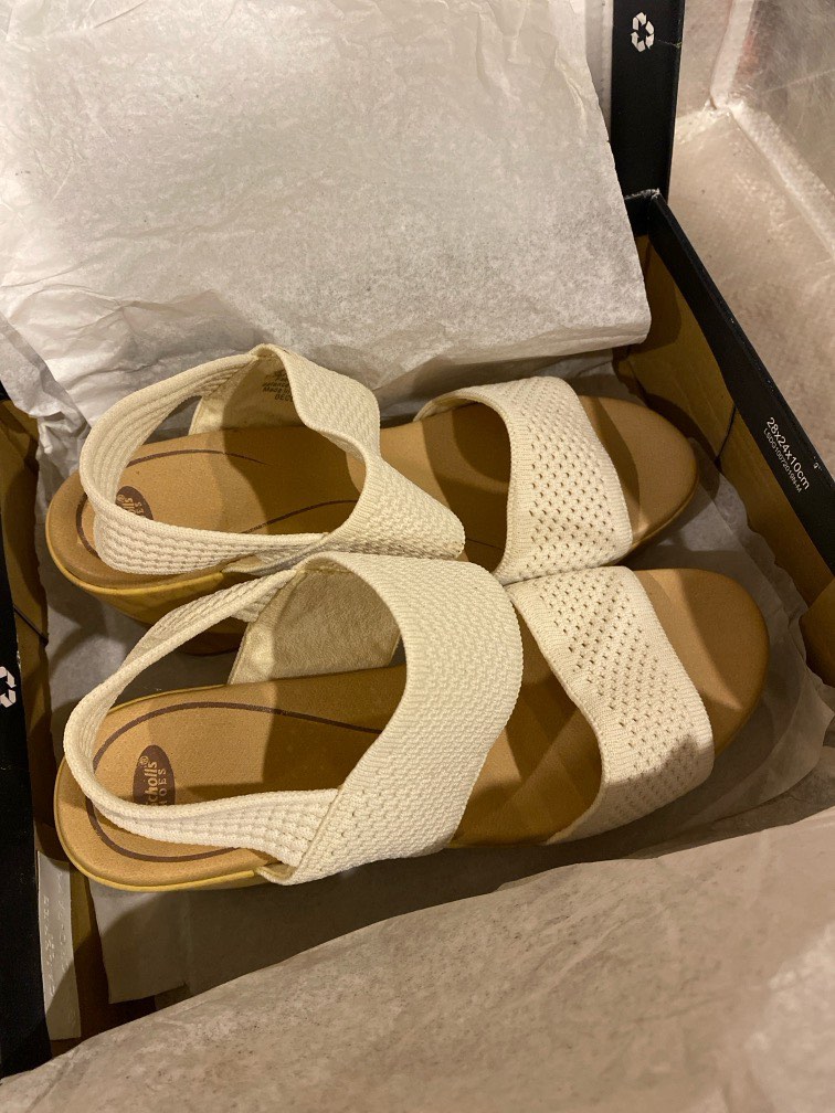 Dr scholls white sandals clearance
