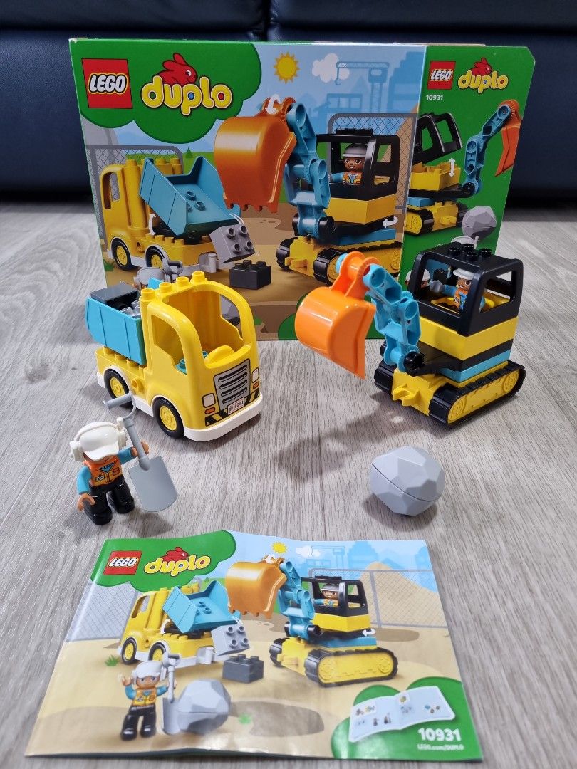 Duplo town truck and tracked excavator top