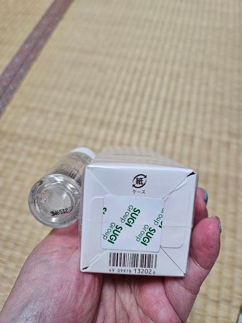 Elixir bouncing moisture lotion (Category: Face Care) located in Petaling Jaya. Submitted by Thesecondhanditems (Listing ID 1276274694, Image 3). Description: .