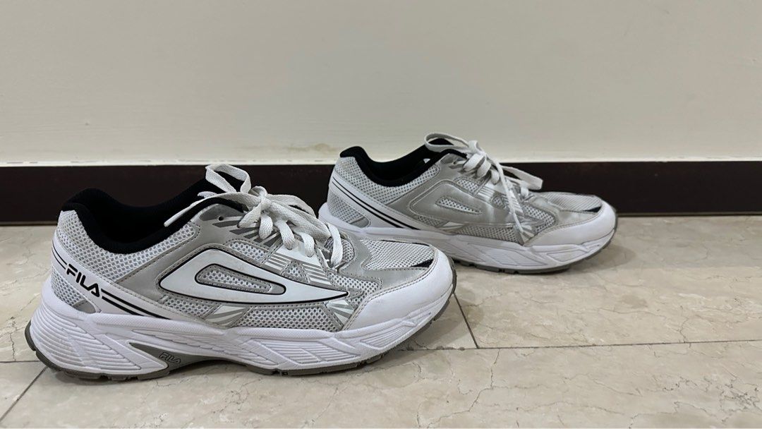 Fila 33 sneakers sales