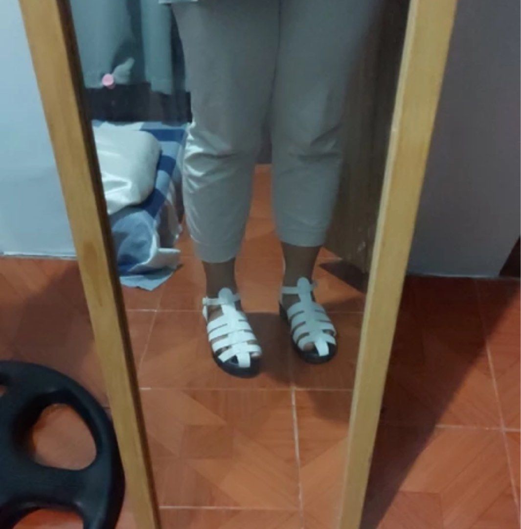Fisherman Sandals (black and white) (Category: Sandals) located in San Jose del Monte. Submitted by arbythings (Listing ID 1276206118, Image 2). Description: Two-tones Fisherman Sandals Size 5 -used once -no issues -original price: 380.