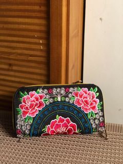 Flower Embroidered Purse Wallet