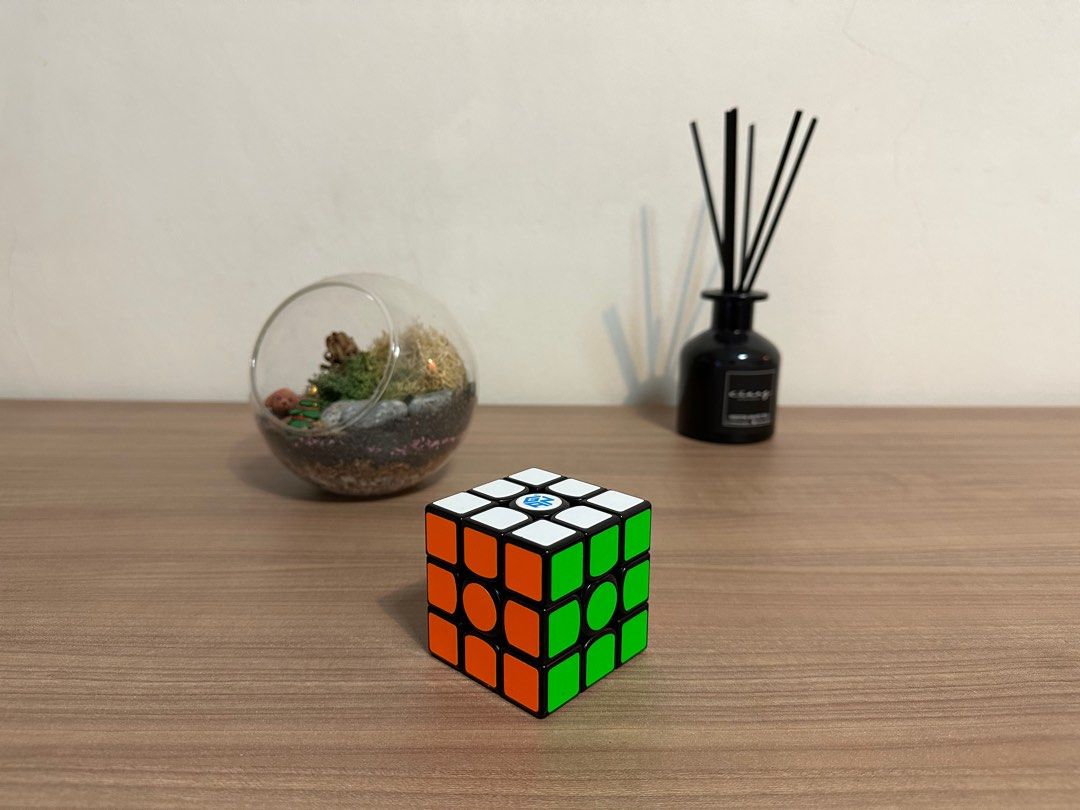 GAN356 Air with tensioning set (3x3 Rubik’s cube), Hobbies & Toys, Toys