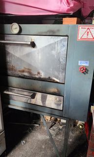 Gas Oven 4 tray