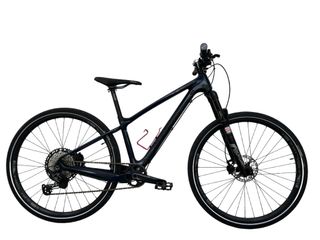 (Category: ) located in . Submitted by bzcycles (Listing ID 1276231811, Image 1). Description: .