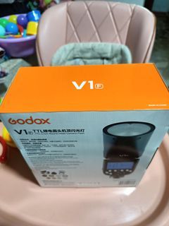 Godox V1 F Fujifilm