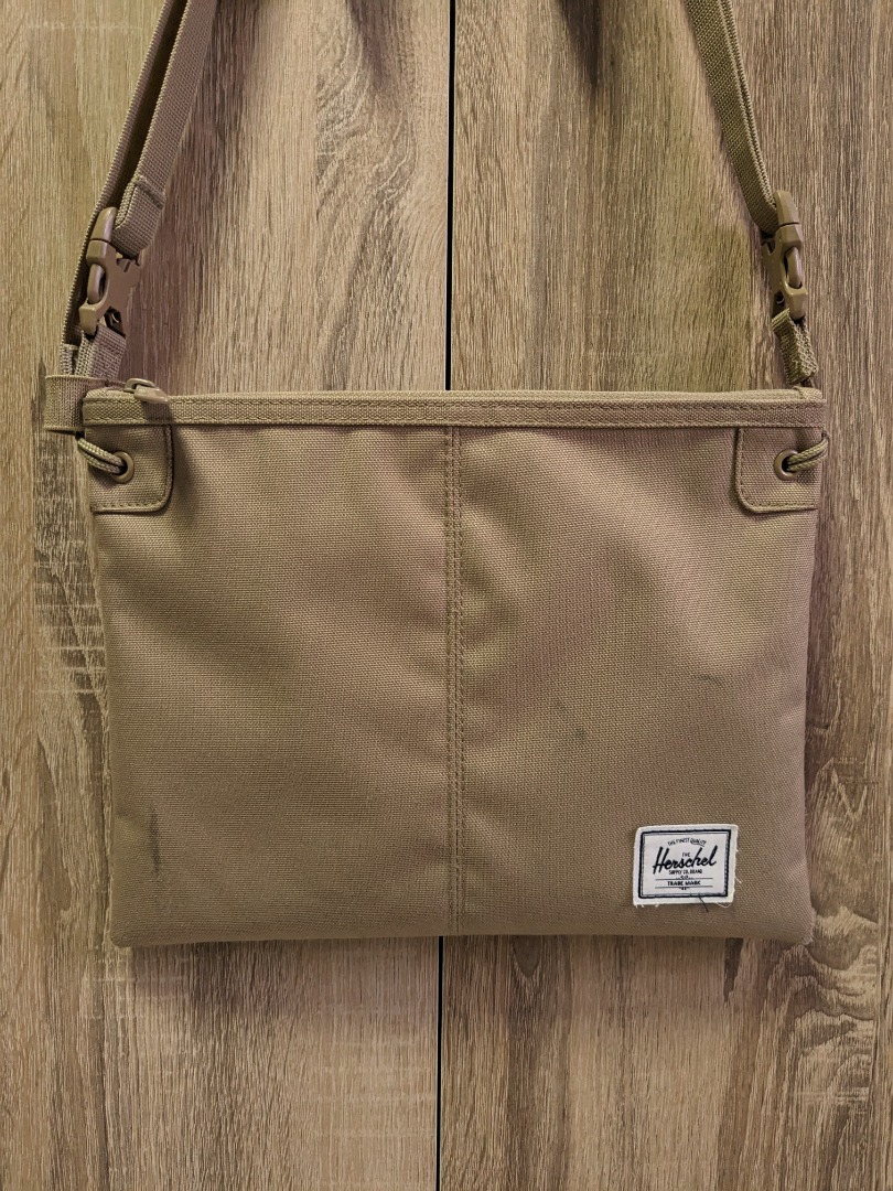 Alder crossbody deals