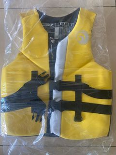 （分類：）位於 。 由 buyer 提交（商品編號 1276210088，圖片 1）。簡介： 。