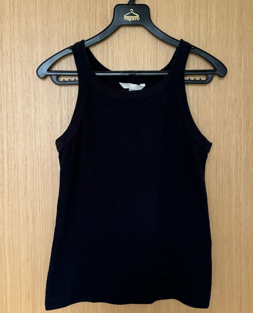 hm tank top