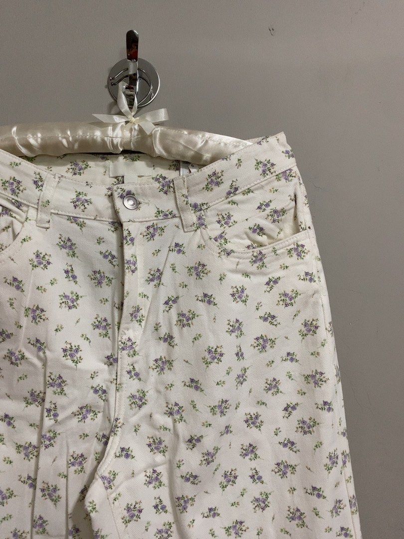 H&m outlet floral jeans