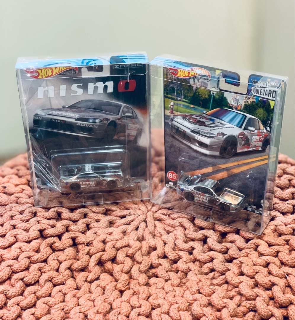 Set In-Stock) Hot Wheels Nissan Silvia S15 Nismo R-Tune