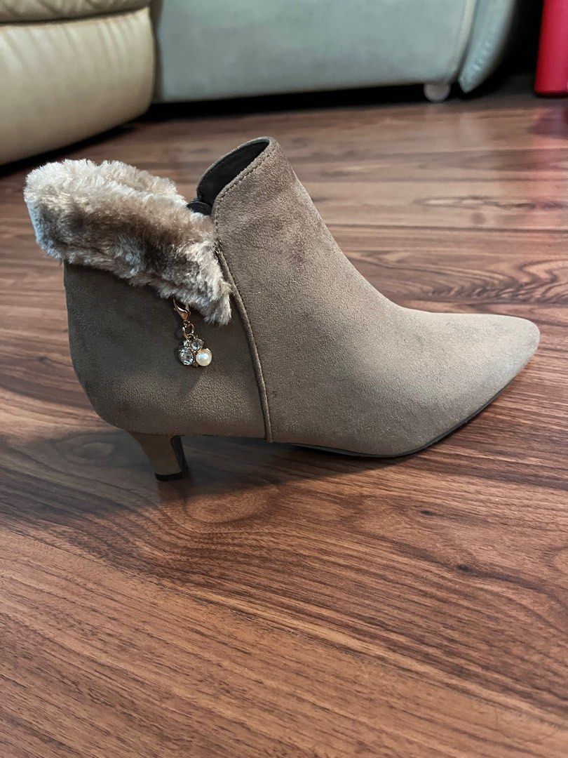 Jelly beans boots shop