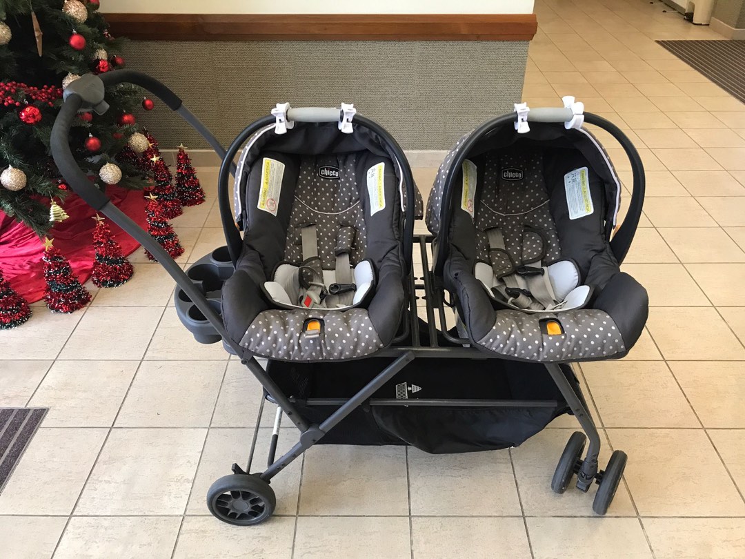 Twin roo top joovy stroller