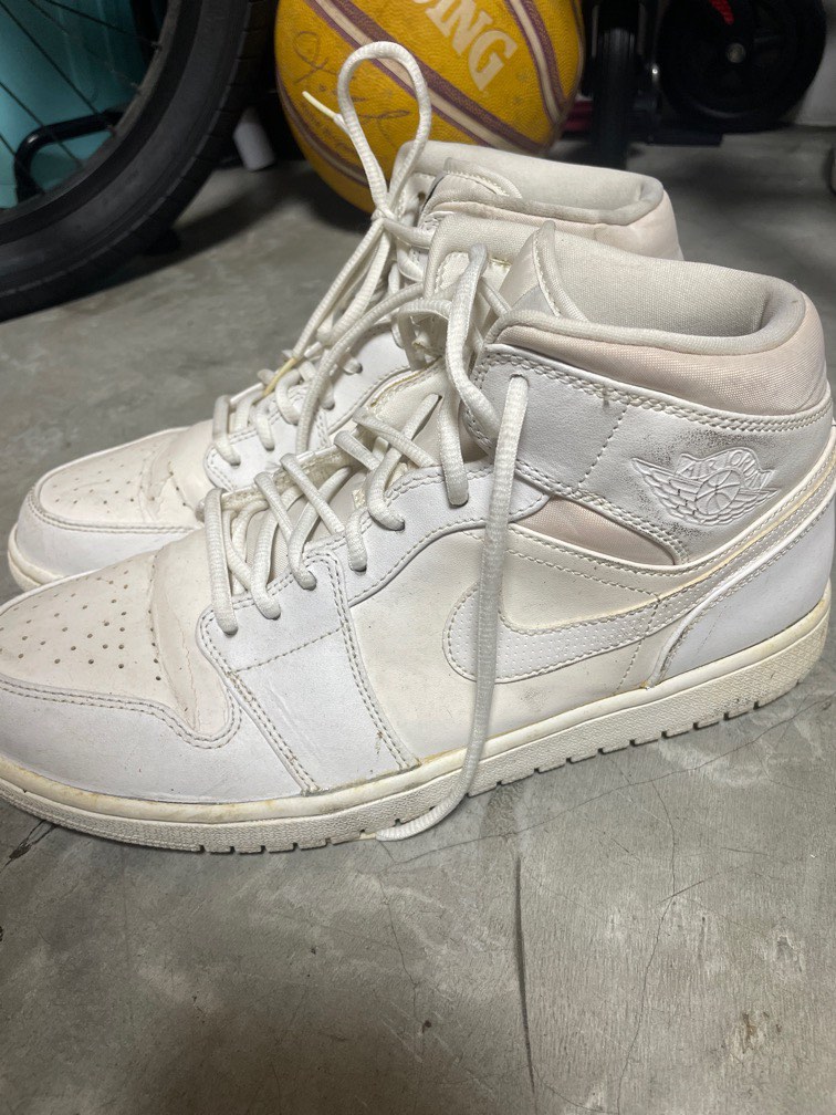 Nike air jordan 1 triple new arrivals white