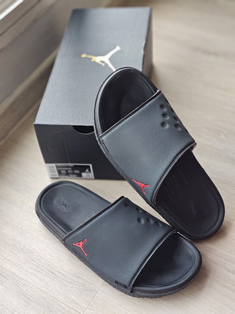 Red hotsell jordan sandals