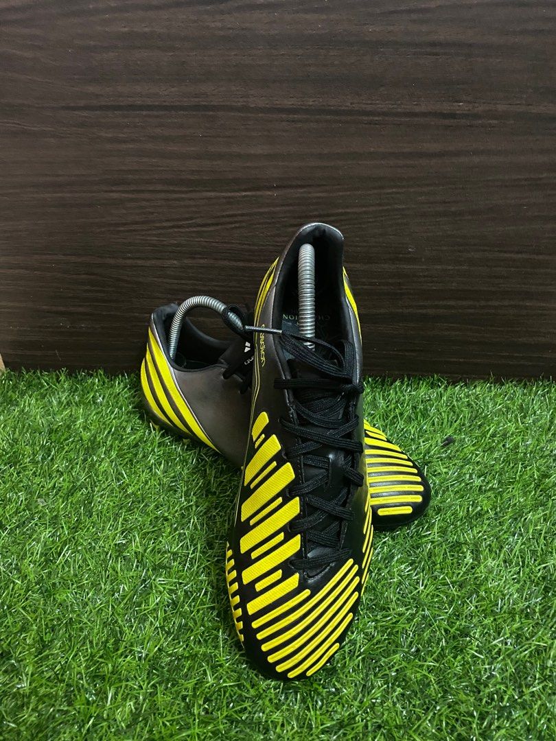 Adidas predator bola store