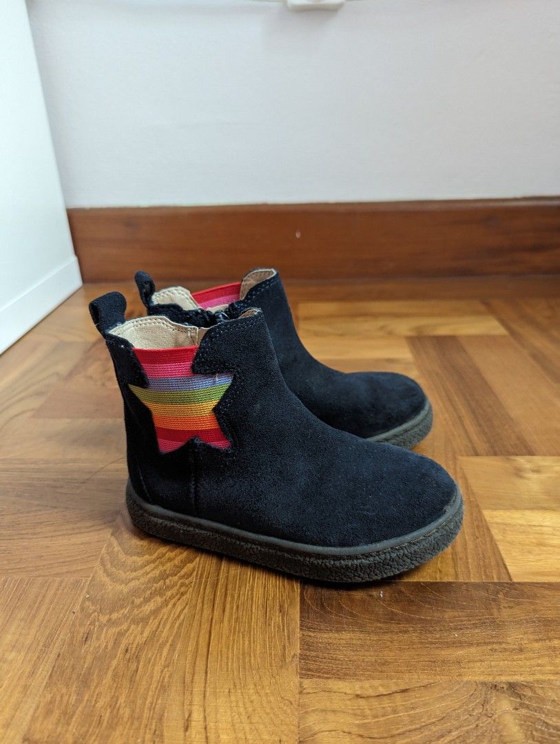 Girl boots sale size 8