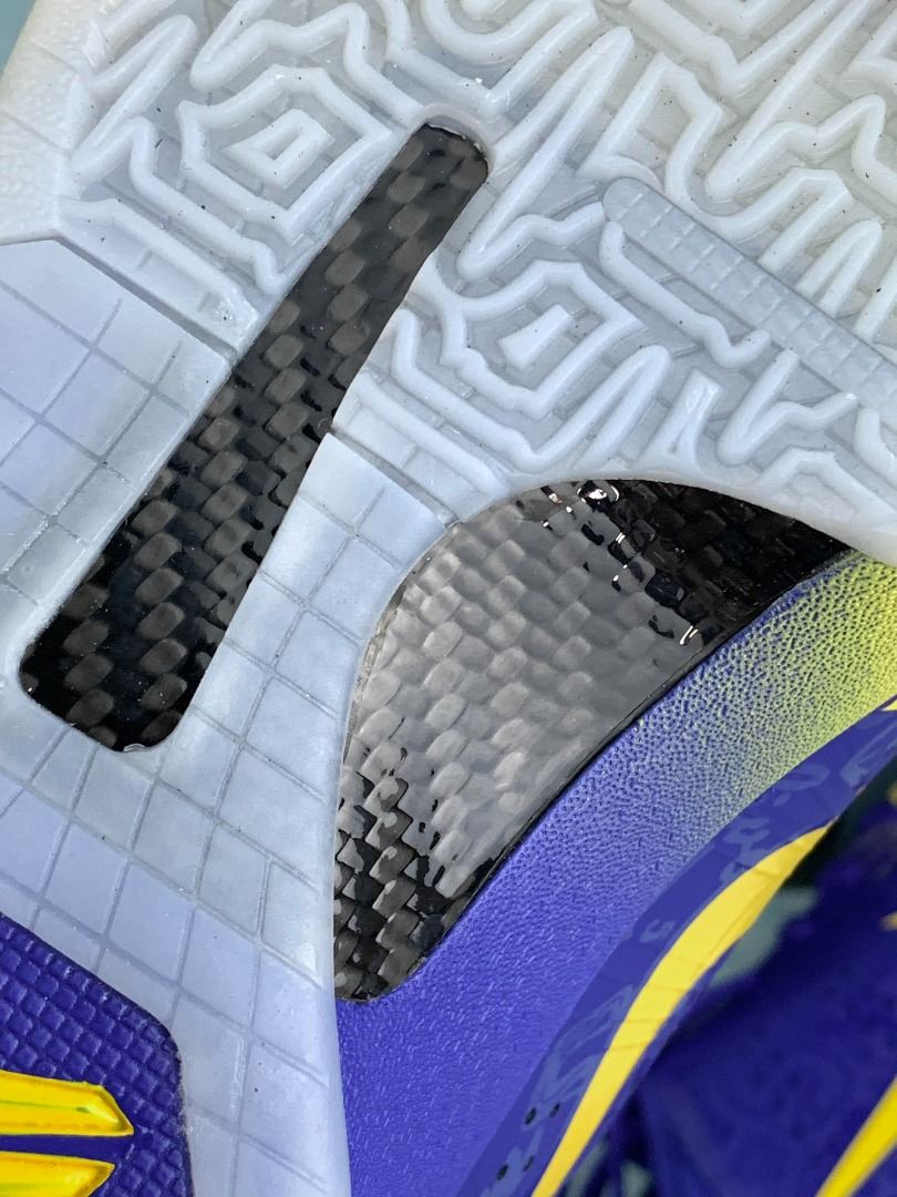 Kobe 5 Protro 5 Rings (2020), Men's Fashion, Footwear, Sneakers on ...