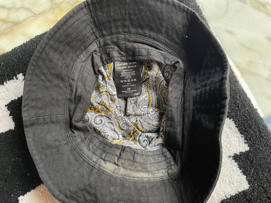 M and top s womens hats