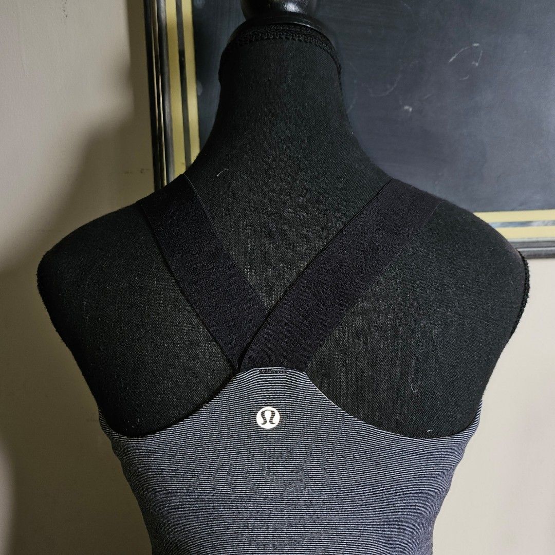 Lululemon Athletica Womens size medium us 6 black and Grey tank top yoga  workout shirt, Women's Fashion, Clothes on Carousell