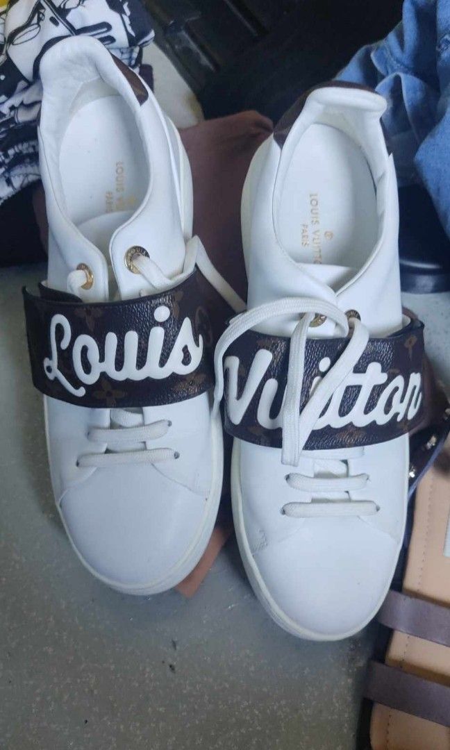 LV size 37 BALENCIAGA sizr 38 Luxury Sneakers Footwear on