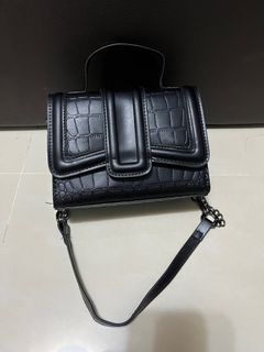 (Category: ) located in . Submitted by cheapcheapsia (Listing ID 1276271908, Image 1). Description: .