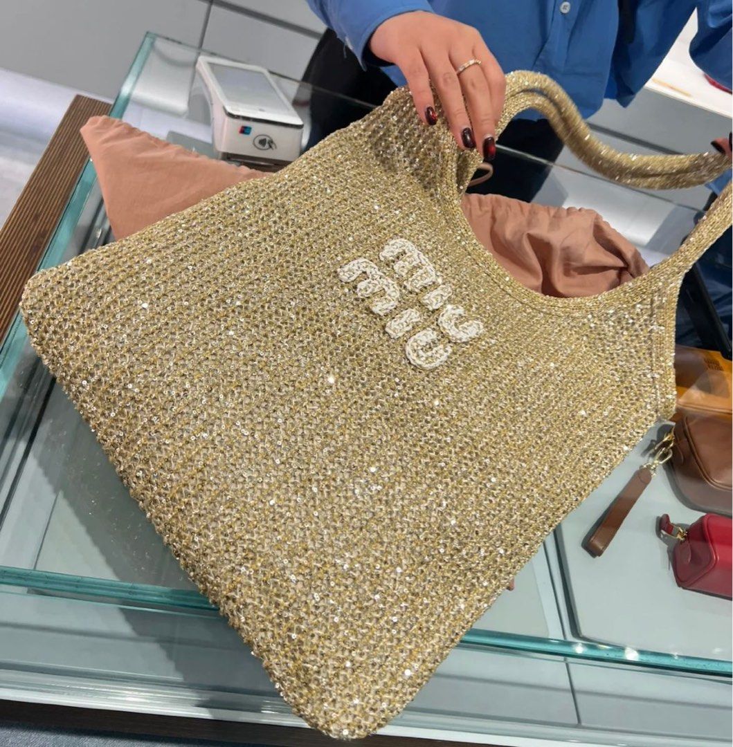 Miu miu beach bag cheap