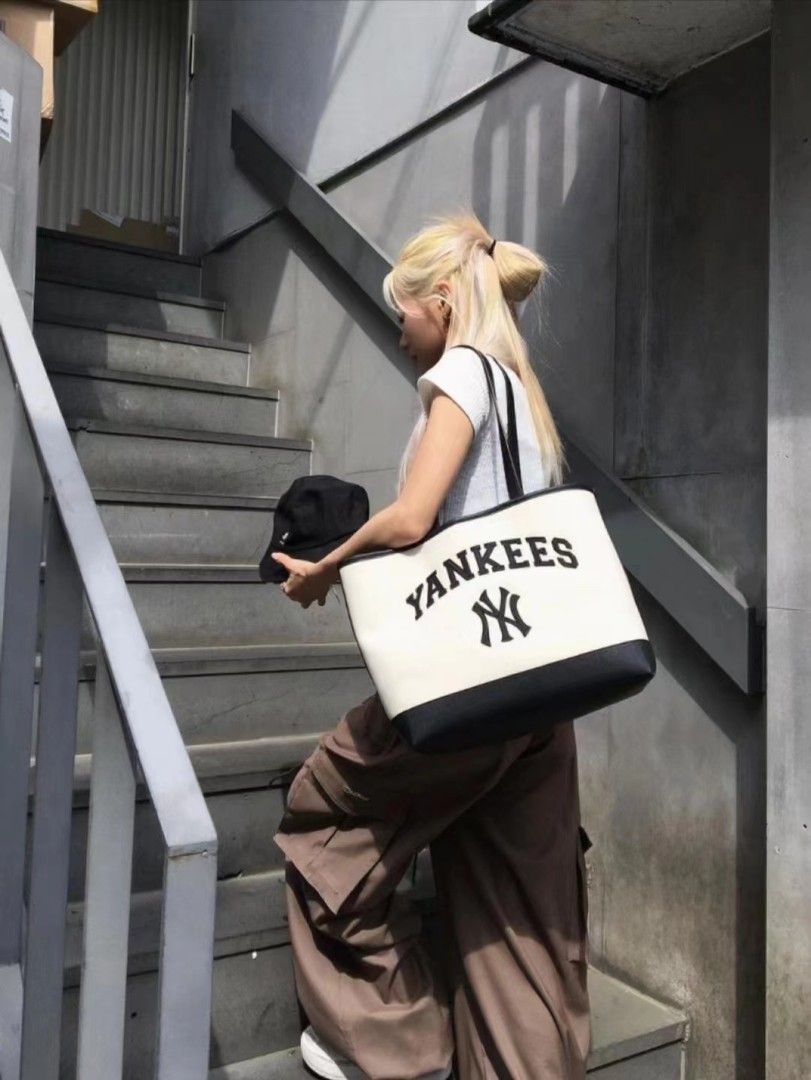 ☆送料・関税込☆MLB★Basic Canvas Tote Bag★ MLB Big Logo Canvas S Tote Bag New York Yankees – The Factory KL