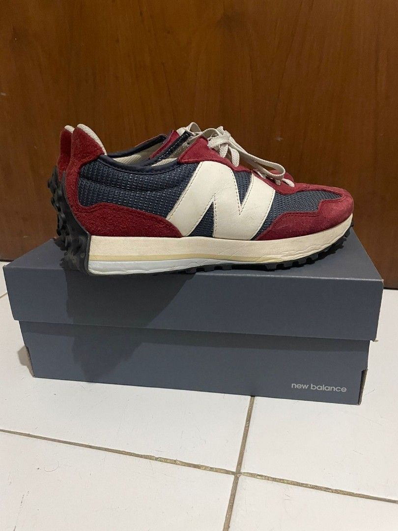 New Balance 327 Casablanca, Fesyen Pria, Sepatu Sneakers di